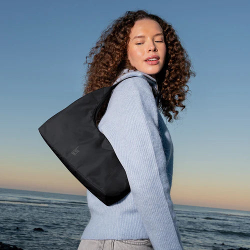 T-SHAPE BAG MINI NERO