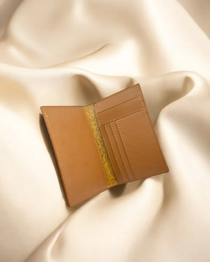 PORTAFOGLIO DA VIAGGIO E PASSAPORTO RFID - COCCO