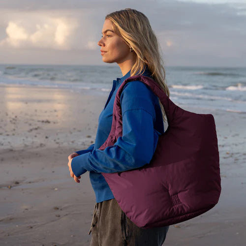 CLOUD TOTE BAG BORDEAUX