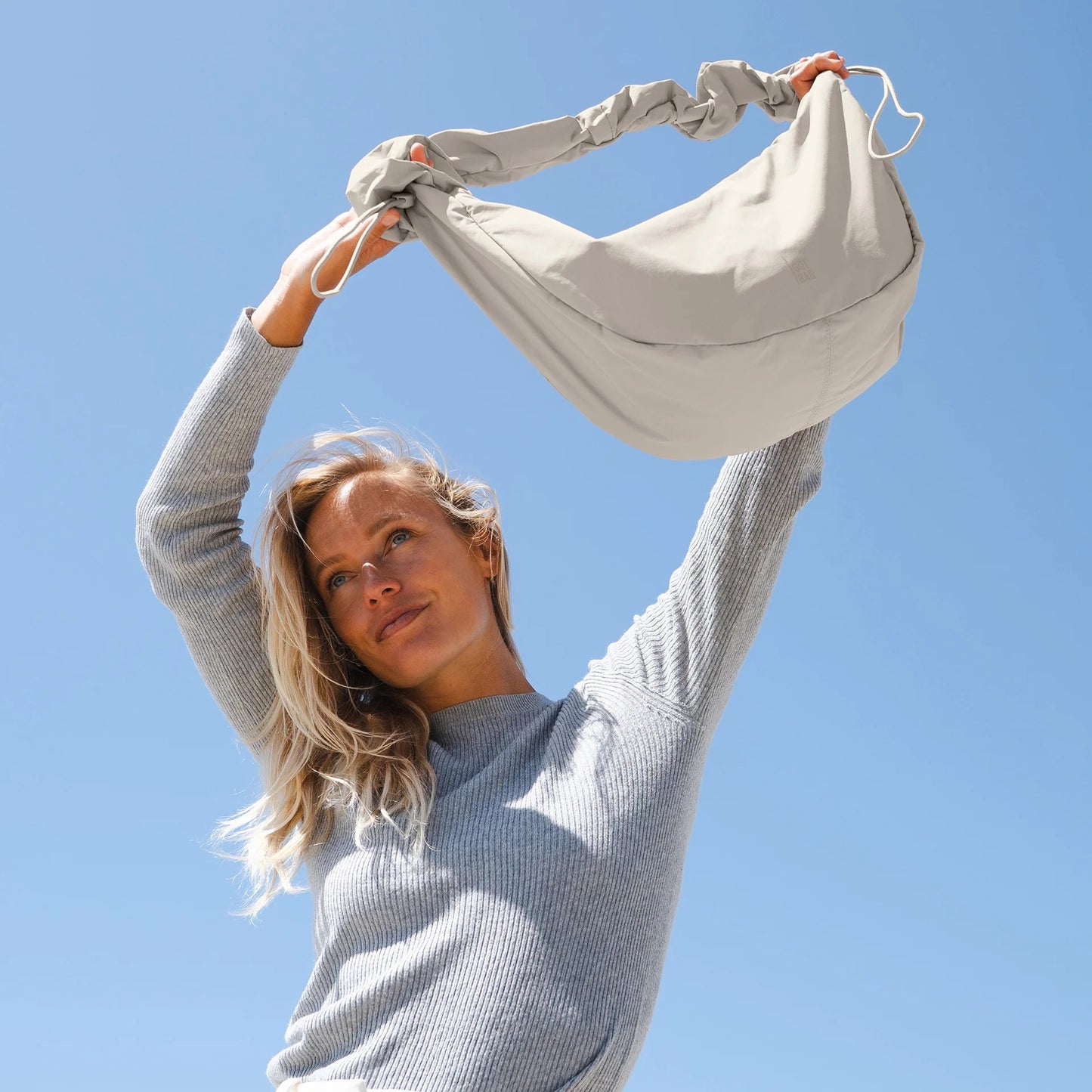 MOON BAG RUFFLE PANNA – RETI DA PESCA