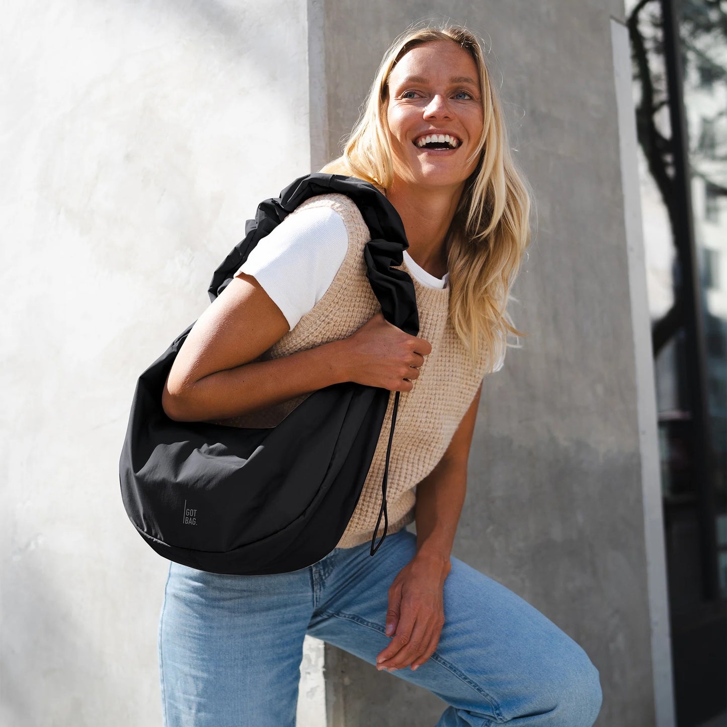 MOON BAG RUFFLE NERA – RETI DA PESCA